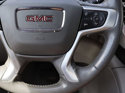 Used 2019 GMC Acadia SLE FWD image 55