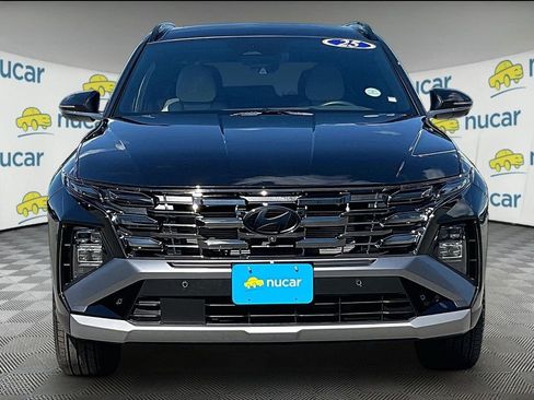 Used 2025 Hyundai Tucson Limited AWD/4WD image 2