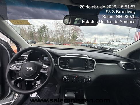 Used 2019 Kia Sorento LX image 5