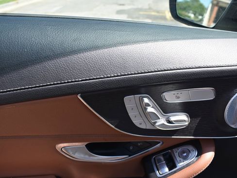 Used 2022 Mercedes-Benz C 300 C 300 image 13