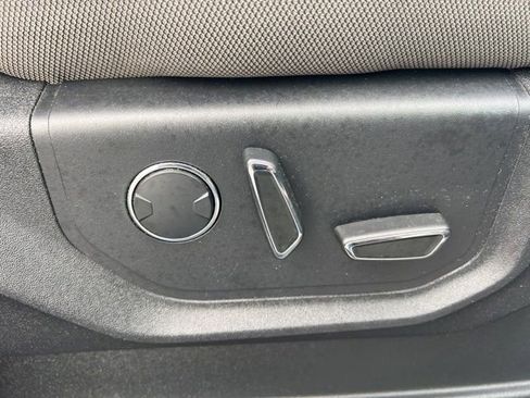 Used 2018 Ford F150 XLT w/ Equipment Group 302A Luxury image 35