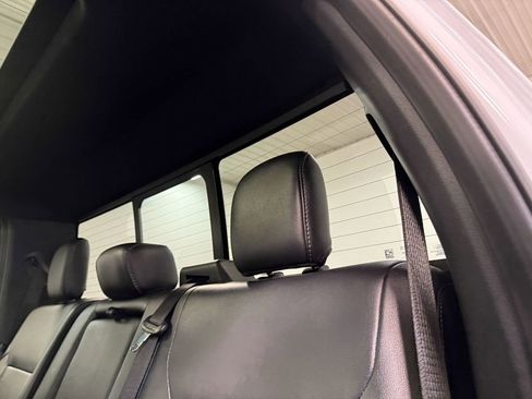 Used 2022 Ford F150 Lariat w/ Equipment Group 502A High image 9