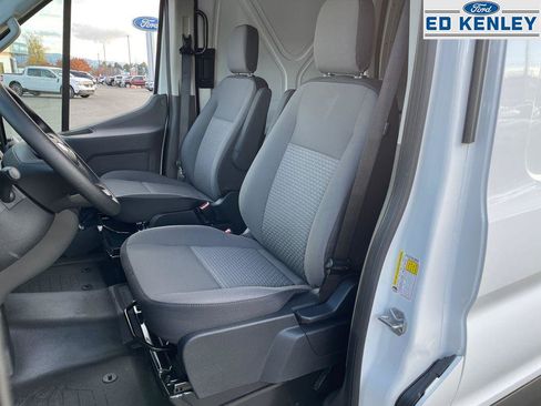 New 2026 Ford Transit 250 148 Medium Roof image 3