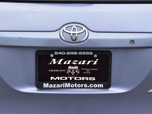 Used 2008 Toyota Matrix XR image 35