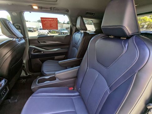 Used 2026 INFINITI QX60 Sport w/ Dark Cargo Package AWD/4WD image 24