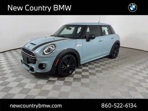 Used 2019 MINI Cooper S w/ Signature Upholstery Package image 3
