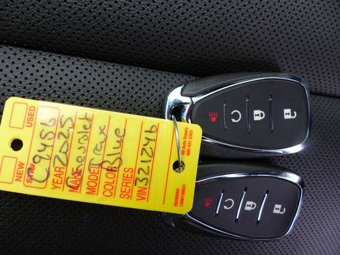 Used 2025 Chevrolet Trax ACTIV w/ Driver Confidence Package image 46