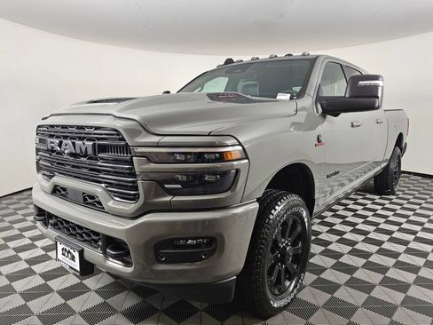New 2026 RAM 3500 Laramie AWD/4WD image 8