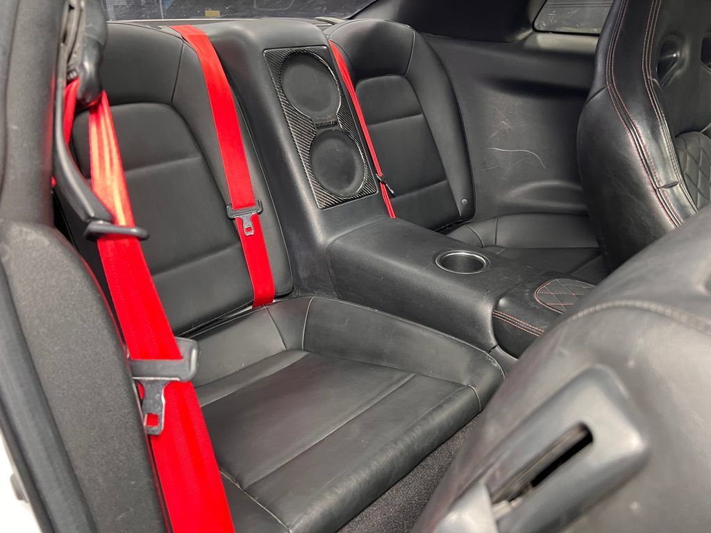 Used 2010 Nissan GT-R Premium AWD/4WD image 22