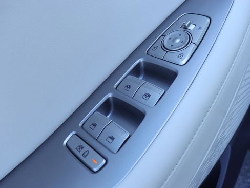 Used 2023 Hyundai Palisade Limited w/ Cargo Package image 27