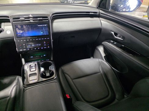 Certified 2023 Hyundai Tucson Limited image 13