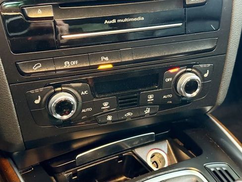 Used 2015 Audi Q5 2.0T Premium Plus w/ Technology Package image 17