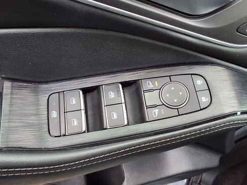 Used 2021 Nissan Rogue SL image 13