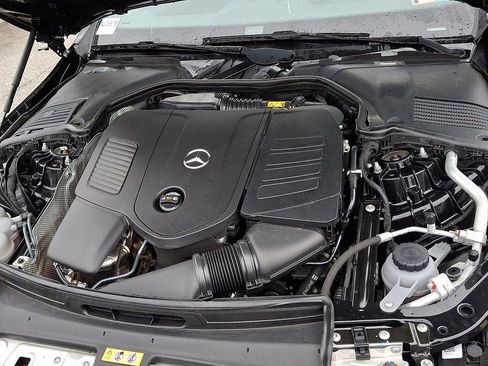 Used 2022 Mercedes-Benz C 300 4MATIC Sedan image 28