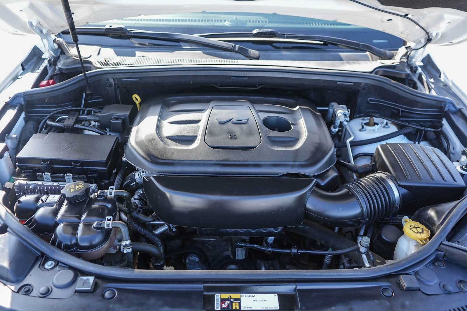 Used 2019 Jeep Grand Cherokee Overland AWD/4WD image 26