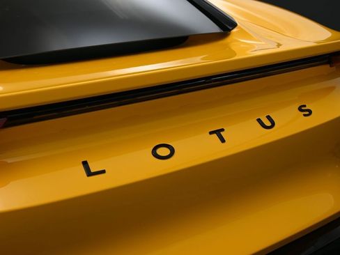 New 2025 Lotus Emira image 15