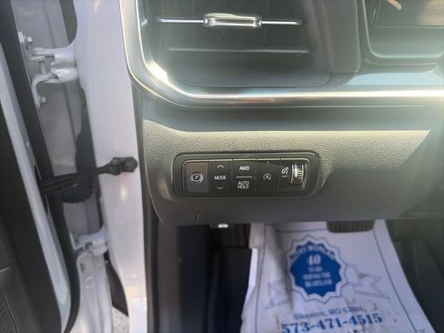 New 2027 GMC Terrain Denali w/ LPO, Floor Liner Package AWD/4WD image 19