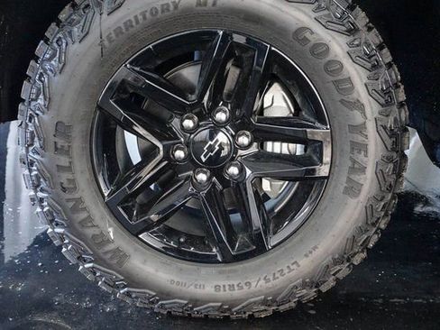 New 2026 Chevrolet Silverado 1500 Custom Trail Boss AWD/4WD image 8