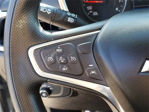 Used 2022 Chevrolet Equinox LT image 12