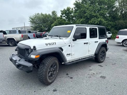 Used 2021 Jeep Wrangler Unlimited Sport AWD/4WD image 3