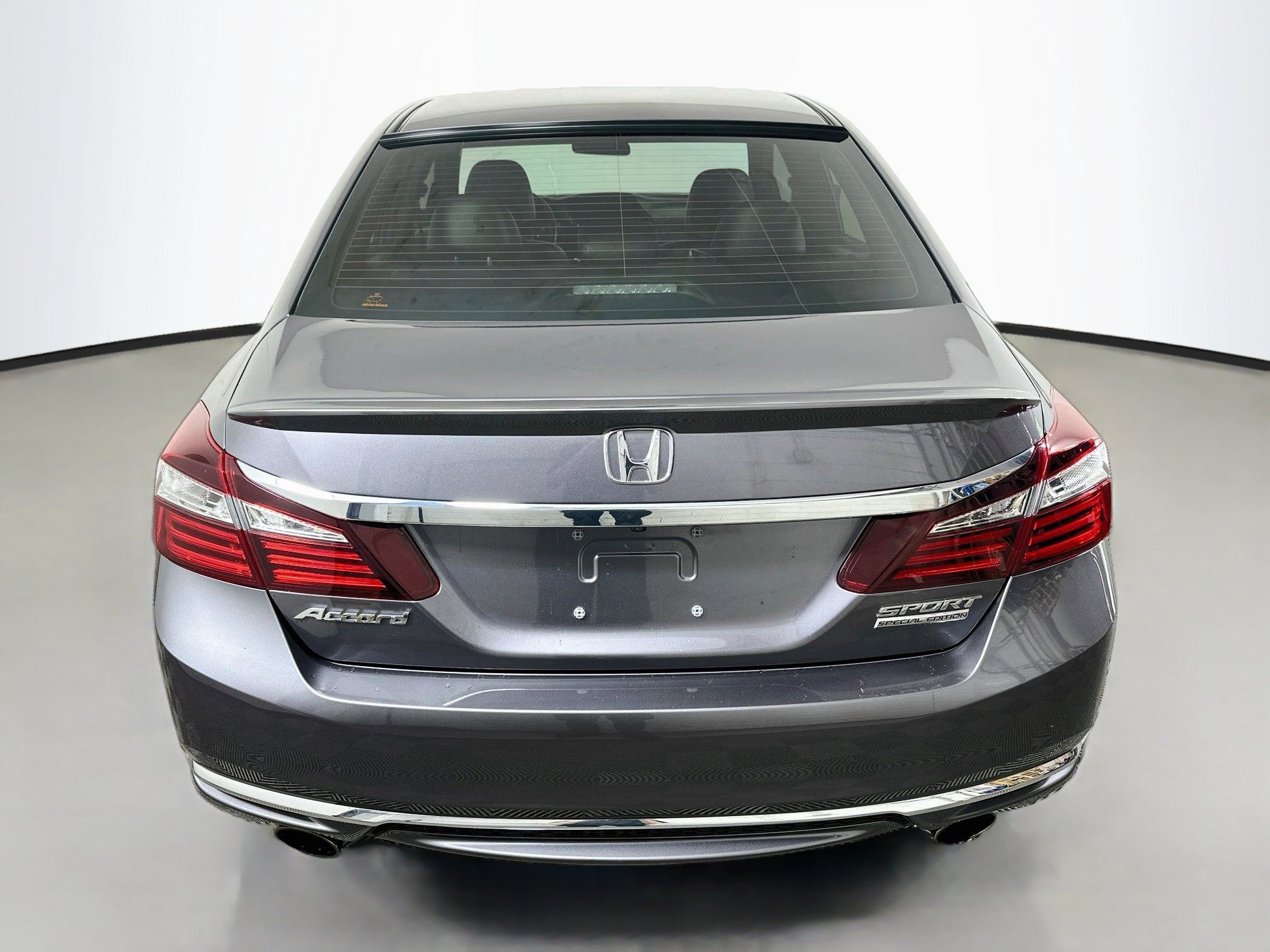 Used 2017 Honda Accord Sport Special Edition image 6
