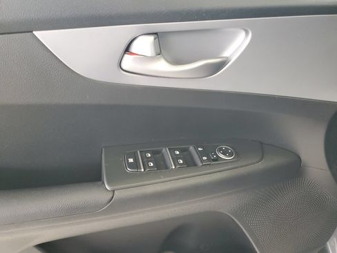 Certified 2023 Kia Forte LXS FWD image 21