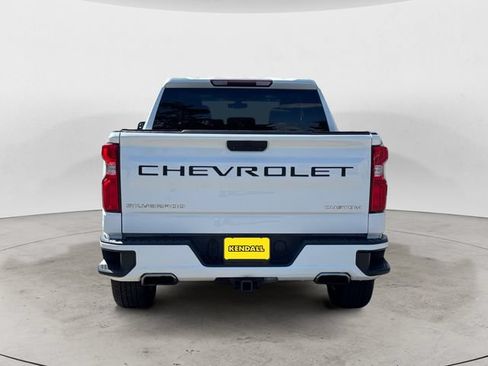 Used 2019 Chevrolet Silverado 1500 Custom w/ Custom Value Package AWD/4WD image 4