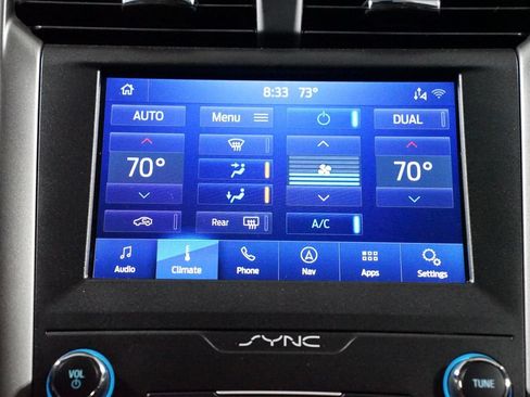 Used 2020 Ford Fusion SE FWD image 19