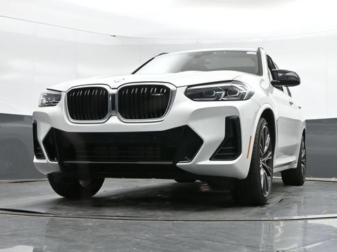 Used 2024 BMW X3 M40i AWD/4WD image 45