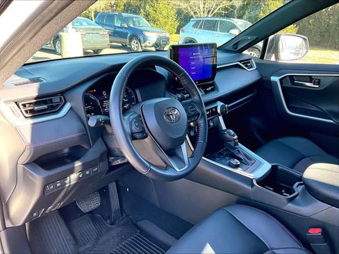 Used 2023 Toyota RAV4 XSE image 8