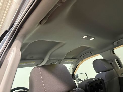 Used 2018 GMC Sierra 1500 SLE image 11