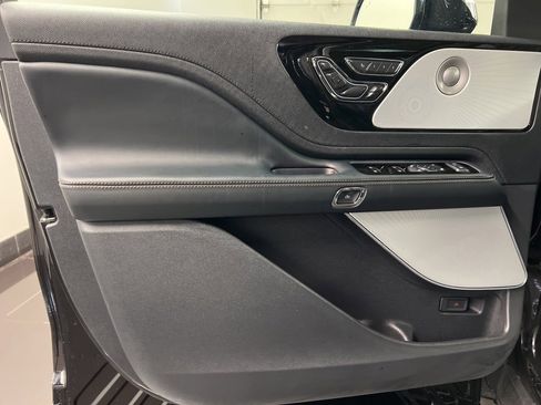 New 2026 Lincoln Aviator Reserve image 29