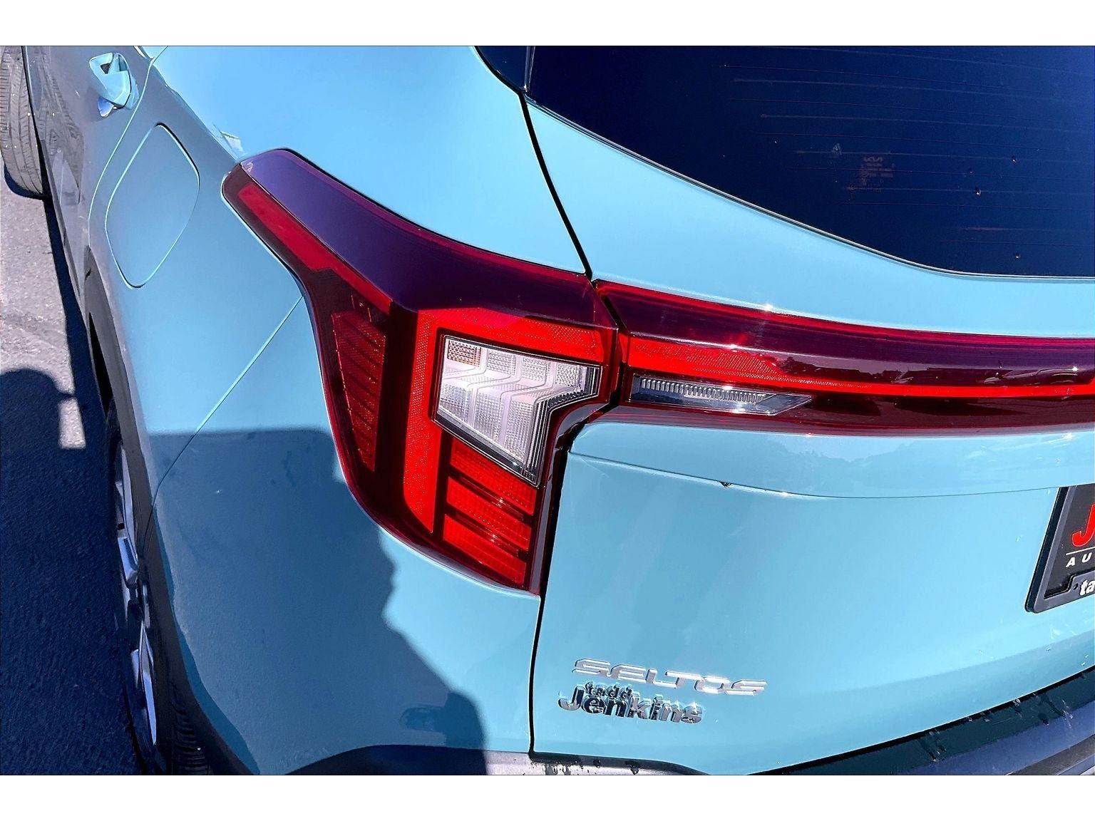 Used 2024 Kia Seltos S AWD/4WD image 30
