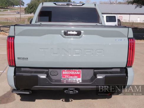 Used 2022 Toyota Tundra Limited image 5