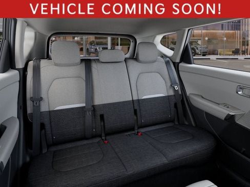 New 2027 Kia Seltos LX AWD/4WD image 16