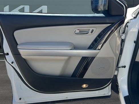 Used 2012 MAZDA CX-9 Grand Touring w/ Moonroof & Bose Audio Pkg image 11