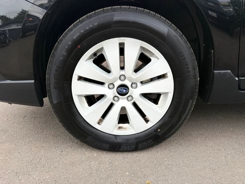 Used 2018 Subaru Outback 2.5i Premium AWD/4WD image 35