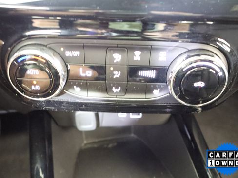 Used 2025 Chevrolet Trax RS w/ Driver Confidence Package FWD image 26