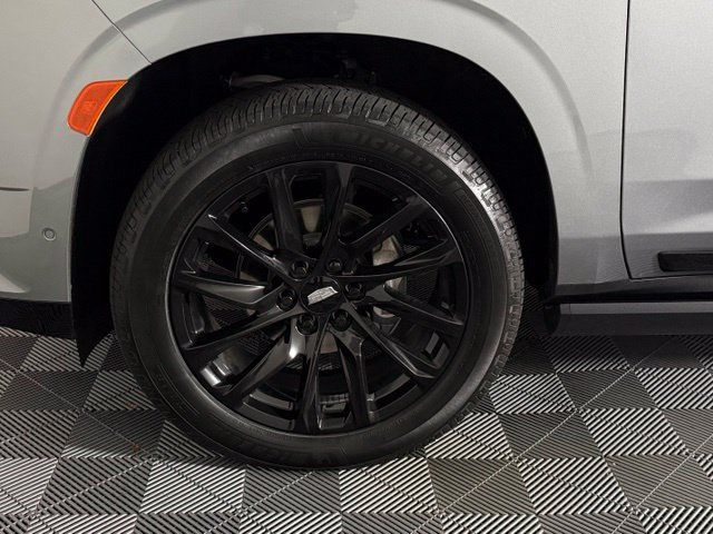 Used 2024 Cadillac Escalade Sport Platinum w/ LPO, ONYX Package AWD/4WD image 11