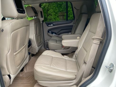 Used 2015 Chevrolet Tahoe LT w/ Luxury Package AWD/4WD image 22