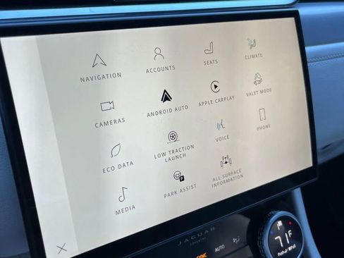 Used 2024 Jaguar F-PACE R-Dynamic S image 18