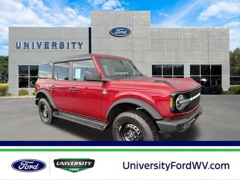 New 2026 Ford Bronco Outer Banks w/ Black Appearance Package AWD/4WD image 1
