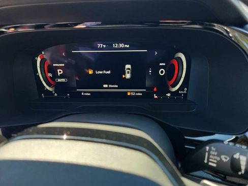 New 2026 Nissan Pathfinder Platinum image 14