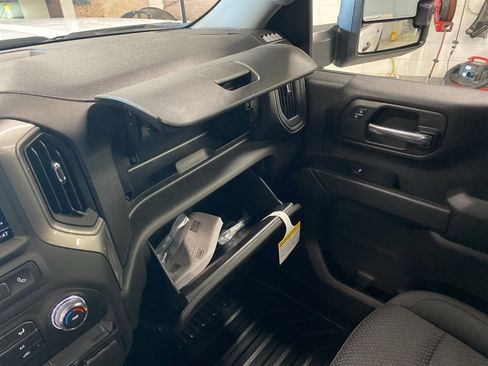 New 2026 GMC Sierra 3500 Pro w/ Convenience Package image 36