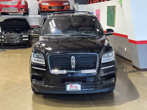 Used 2020 Lincoln Navigator L Reserve w/ Equipment Group 208A Reserve AWD/4WD image 7