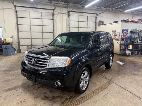 Used 2015 Honda Pilot EX image 1