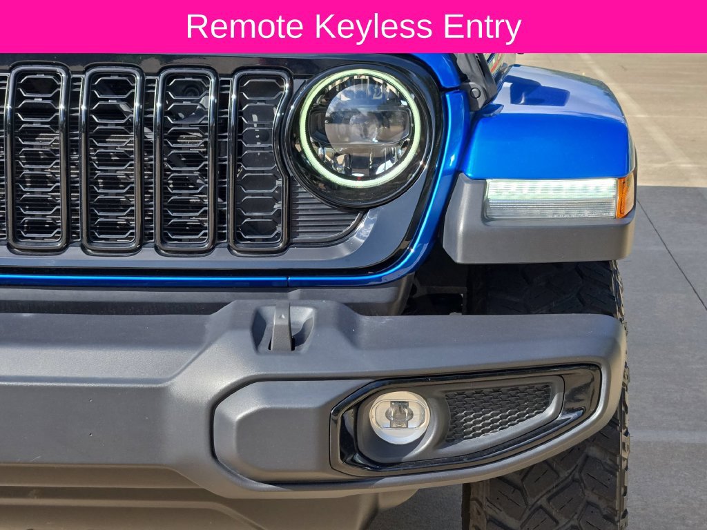 Used 2024 Jeep Gladiator Sport AWD/4WD image 11