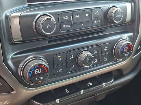 Used 2018 Chevrolet Silverado 1500 LT w/ All Star Edition AWD/4WD image 15