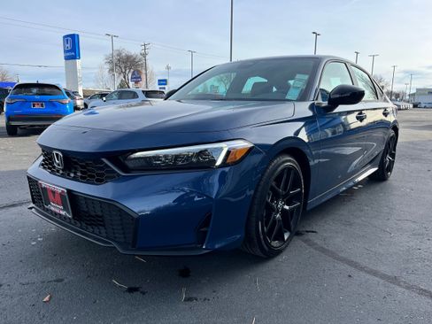 New 2026 Honda Civic Sport image 3