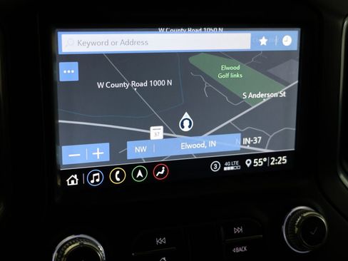 Used 2020 GMC Sierra 2500 AT4 w/ AT4 Premium Package AWD/4WD image 8
